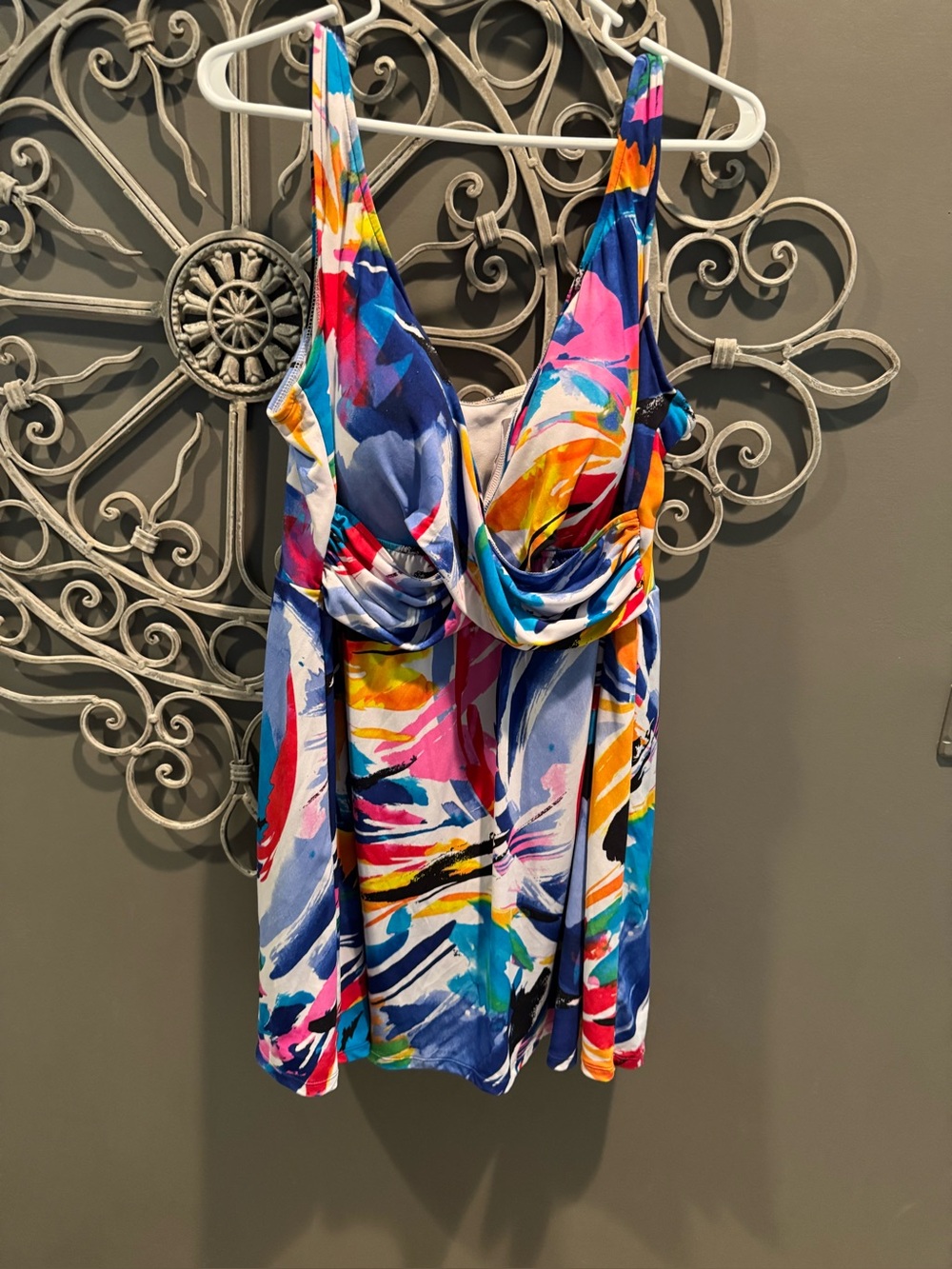 Women’s plus like new One piece swim suit dress bright colors Catalina sz 2x